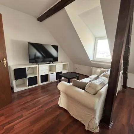 Apartamento Altbauflair Trifft Moderne